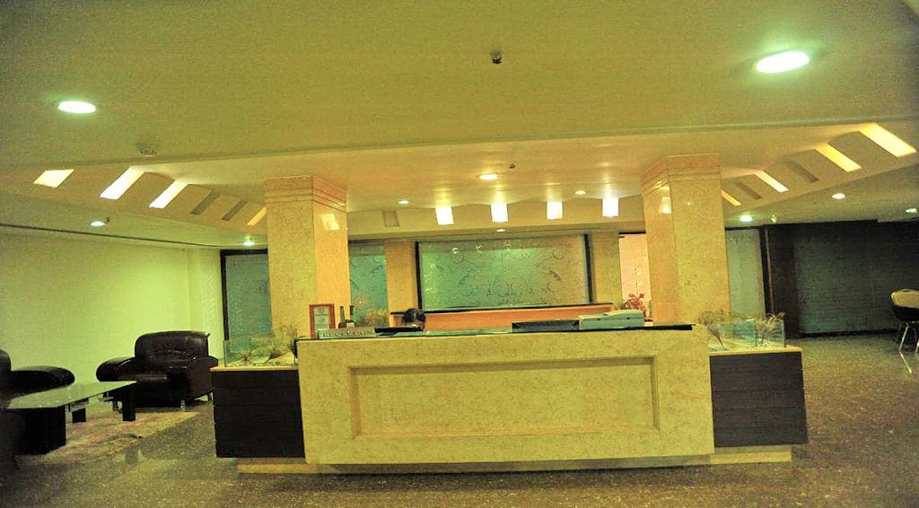 Hotel Central Park Ongole Exterior photo