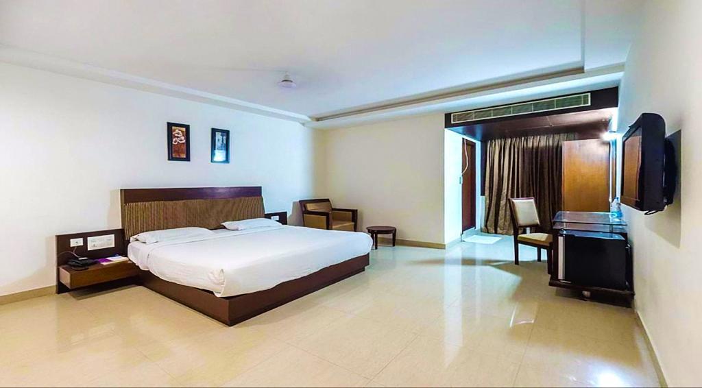 Hotel Central Park Ongole Exterior photo